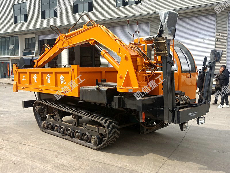 履帶隨車(chē)挖